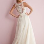 2716 Allure Romance Elegant Princess Bridal Gown