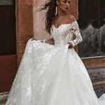classic lace wedding dress