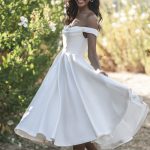 Off-shoulder bodice Wedding Dress